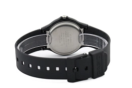 Quartz Wristwatch / MQ-24-1ELDF