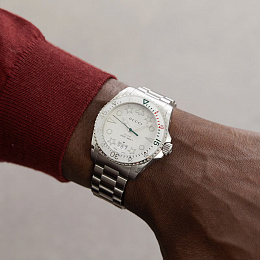 Quartz Wristwatch/YA136336