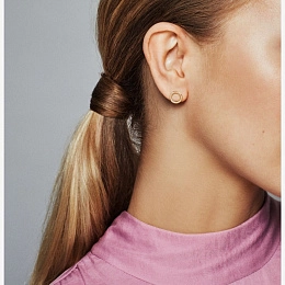 Sparkling Circle Stud Earrings/268649C01