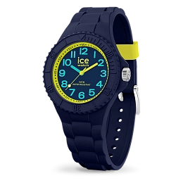 Quartz Wristwatch / 020320