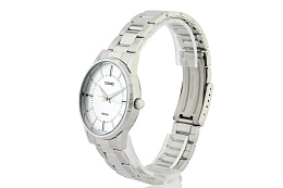 Quartz Wristwatch / MTP-1303D-7AVDF