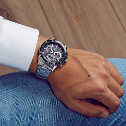 Quartz Wristwatch / EFR-552D-1A3VUDF